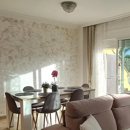 Charming Apartment With A Cozy Terrace *