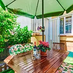Lejlighed Charming With A Cozy Terrace