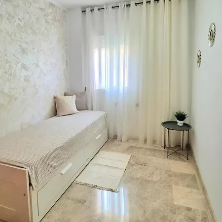 Charming Apartment With A Cozy Terrace Апартаменты