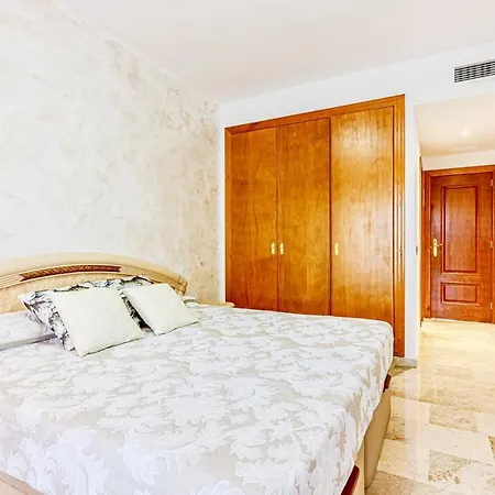 Spacious With Garden & Terrace Appartement