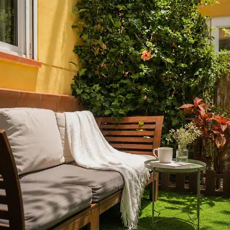 Spacious With Garden & Terrace Appartement