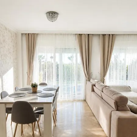 Spacious With Garden & Terrace Appartement *