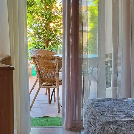 Appartement Spacious With Garden & Terrace *