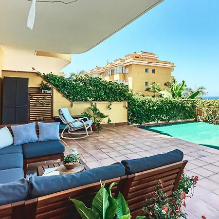 Charming Apartment With A Cozy Terrace *